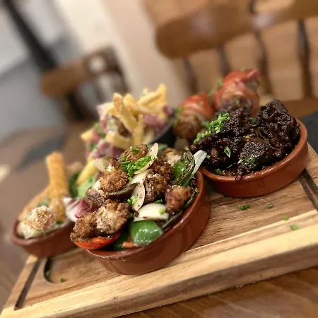 The Duke Of Wellington Courtyard